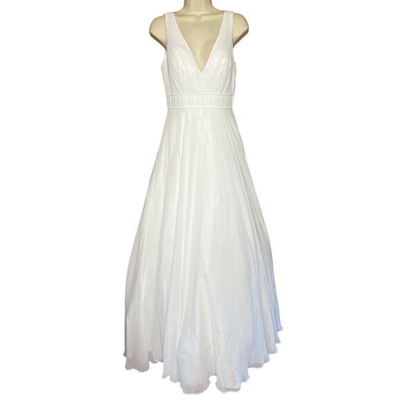 IEENA FOR MAC DUGGAL White CHIFFON LONG EVENING DRESS NWOT Size 2 - Picture 4 of 10